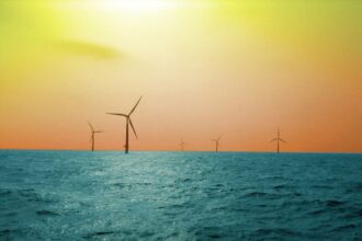 Offshore Wind Farm Zach 2 CleanTechnica watermark هل ستشكل الأزمة الأوكرانية نهاية الوقود الأحفوري؟ مجلة نقطة العلمية