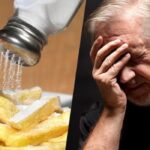 headache salt 885270 لماذا نصاب بالصداع بعد الإفطار في رمضان؟ مجلة نقطة العلمية