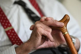 221f15e480a9288076e42c98a51db88cY29udGVudHNlYXJjaGFwaSwxNjUzNTcwOTY2 2.66135265 7 عادات مرتبطة بانخفاض خطر الإصابة بالخرف الوراثي مجلة نقطة العلمية