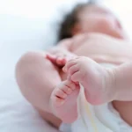 Baby Boy تحديد العلامات الحيوية المحتملة لمتلازمة موت الرضع المفاجئ (SIDS) مجلة نقطة العلمية