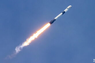 Transporter 5 F9 B1061 LC 40 052522 Richard Angle launch 2 crop c 2048x1097 1 SpaceX تطلق مهمة "rideshare" وتحقق رقما قياسيا لعملية إطلاق واحدة مجلة نقطة العلمية