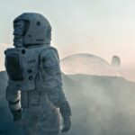 Astronaut at Mars Base اختراع طريقة جديدة لإنتاج الأكسجين على المريخ مجلة نقطة العلمية