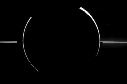 jupiter rings galileo لماذا لا يمتلك كوكب المشتري حلقات مذهلة أكثر من زحل؟ مجلة نقطة العلمية