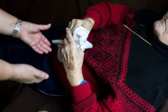 nurse دراسة تحلل الارتباط بين الفصام والخرف لتقييم إمكانية الشفاء مجلة نقطة العلمية