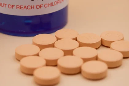 أقراص مضادات حيوية تُستخدم لعلاج العدوى البكتيرية، لكن مقاومتها تزداد بفعل تغير المناخ حقوق الصورة:NIAID (CC BY 2.0) This image was cropped.