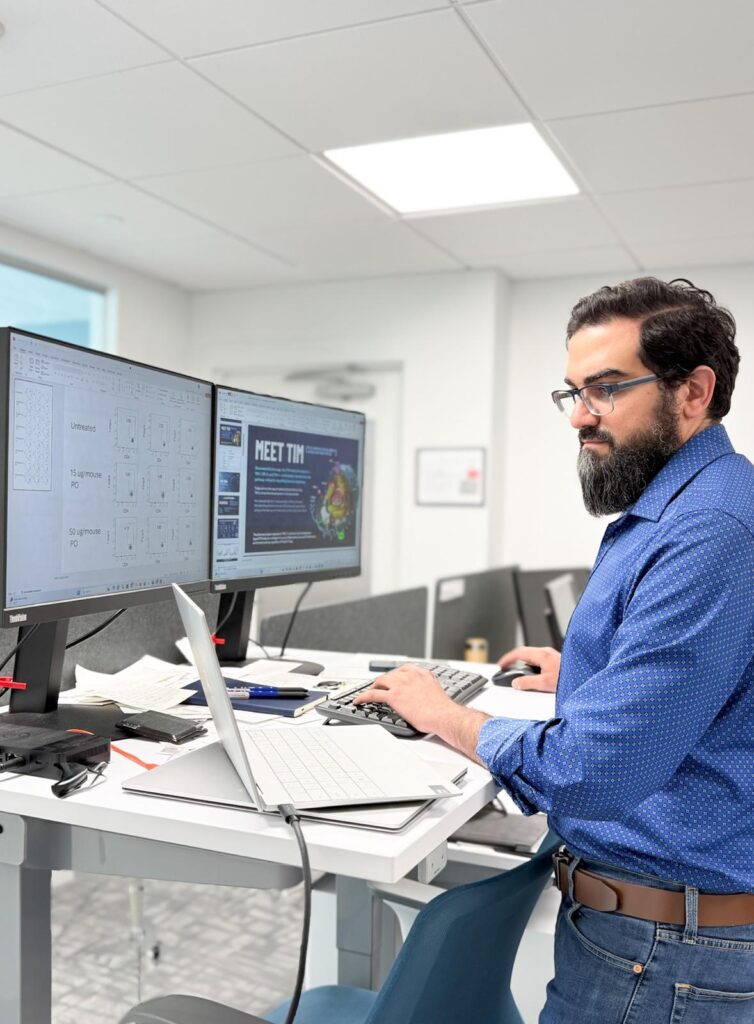 WhatsApp Image 2025 06 12 at 22.42.04 تطوير  دواء لأمراض المناعة الذاتية بأيدي سورية في المهجر مجلة نقطة العلمية