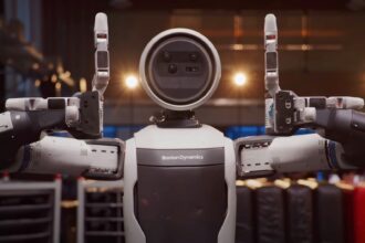 nok6arobot hands أيدي الروبوتات تصبح أكثر شبهاً بالأيدي البشرية مجلة نقطة العلمية