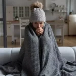 2026 3 10 19 1 57 958 لماذا نشعر بالبرد أحياناً أثناء الصيام؟ مجلة نقطة العلمية