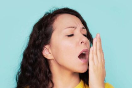 ما أسباب رائحة الفم الكريهة 1647975110826 لماذا تتغير رائحة النفس أثناء الصيام؟ مجلة نقطة العلمية