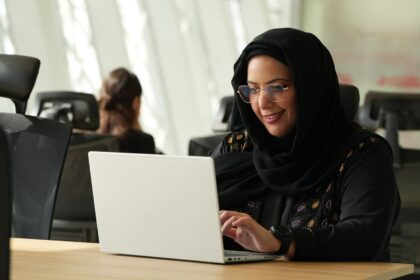 Moza Al Naemi Watertech accelerator program lead برنامج مسرعة تقنيات المياه في قطر بين مؤسسة قطر و"توتال إنرجيز" مجلة نقطة العلمية